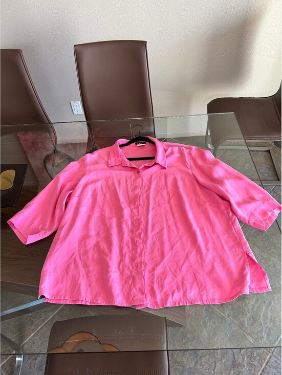 Vikki Vi Tops - Vikki Vi Luxury Pink Silk Spandex 3/4 Sleeve Button Down Blouse Top 1X